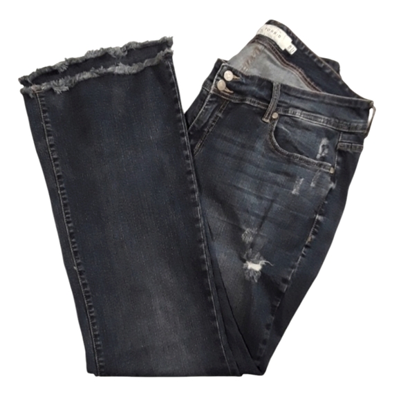 Torrid Distressed Jeans. Women's Plus Size: Waist 20Rx32 Inseam. - Picture 1 of 7
